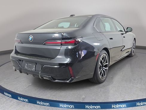 Used 2025 BMW 740i xDrive image 6