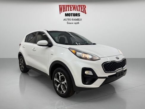 Used 2022 Kia Sportage LX AWD/4WD image 5