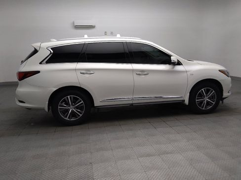 Used 2020 INFINITI QX60 Luxe w/ Essential Package FWD image 10