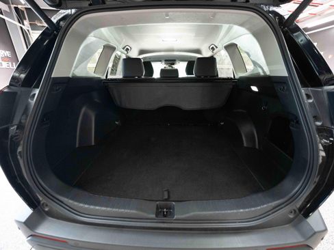 Used 2026 Toyota RAV4 XLE Premium AWD/4WD image 28
