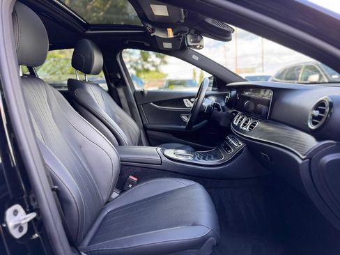 Used 2023 Mercedes-Benz E 350 4MATIC Sedan image 27