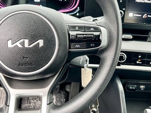 Certified 2024 Kia Sportage LX image 25
