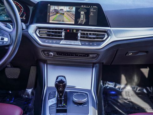 Used 2022 BMW 330i Sedan w/ Convenience Package image 13