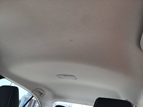Used 2025 Toyota Corolla LE FWD image 27