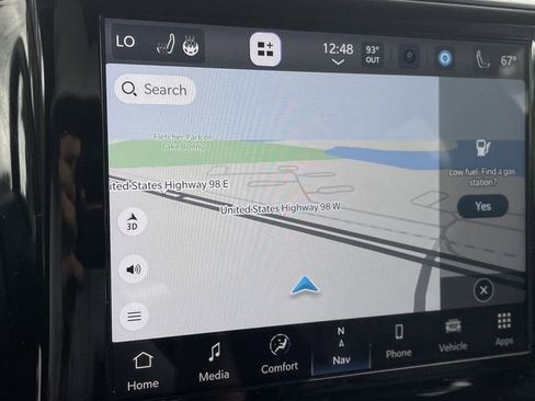 Used 2024 RAM 1500 Laramie image 21