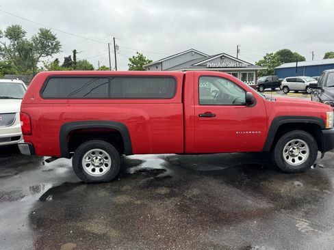 Used 2011 Chevrolet Silverado 1500 W/T RWD image 8