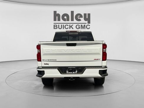 Used 2024 Chevrolet Silverado 1500 RST w/ Convenience Package II AWD/4WD image 4