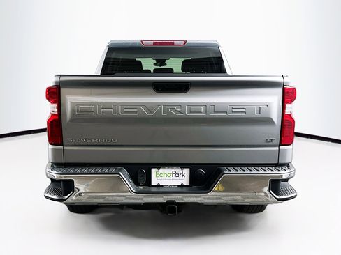 Used 2023 Chevrolet Silverado 1500 LT AWD/4WD image 7