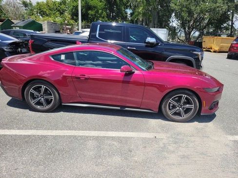 Used 2025 Ford Mustang Premium RWD image 3