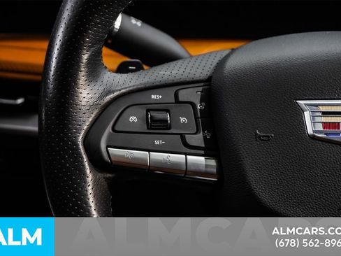 Used 2024 Cadillac XT4 Sport image 28