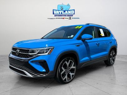 Used 2023 Volkswagen Taos SEL