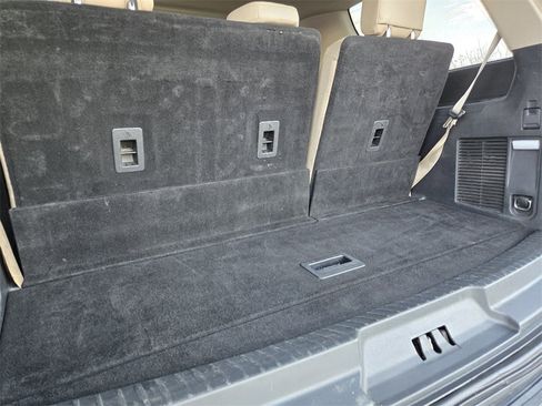Used 2023 Ford Expedition Limited image 18