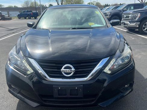 Used 2016 Nissan Altima 3.5 SR FWD image 12