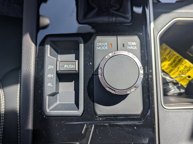 New 2026 Toyota Tundra Limited AWD/4WD image 28