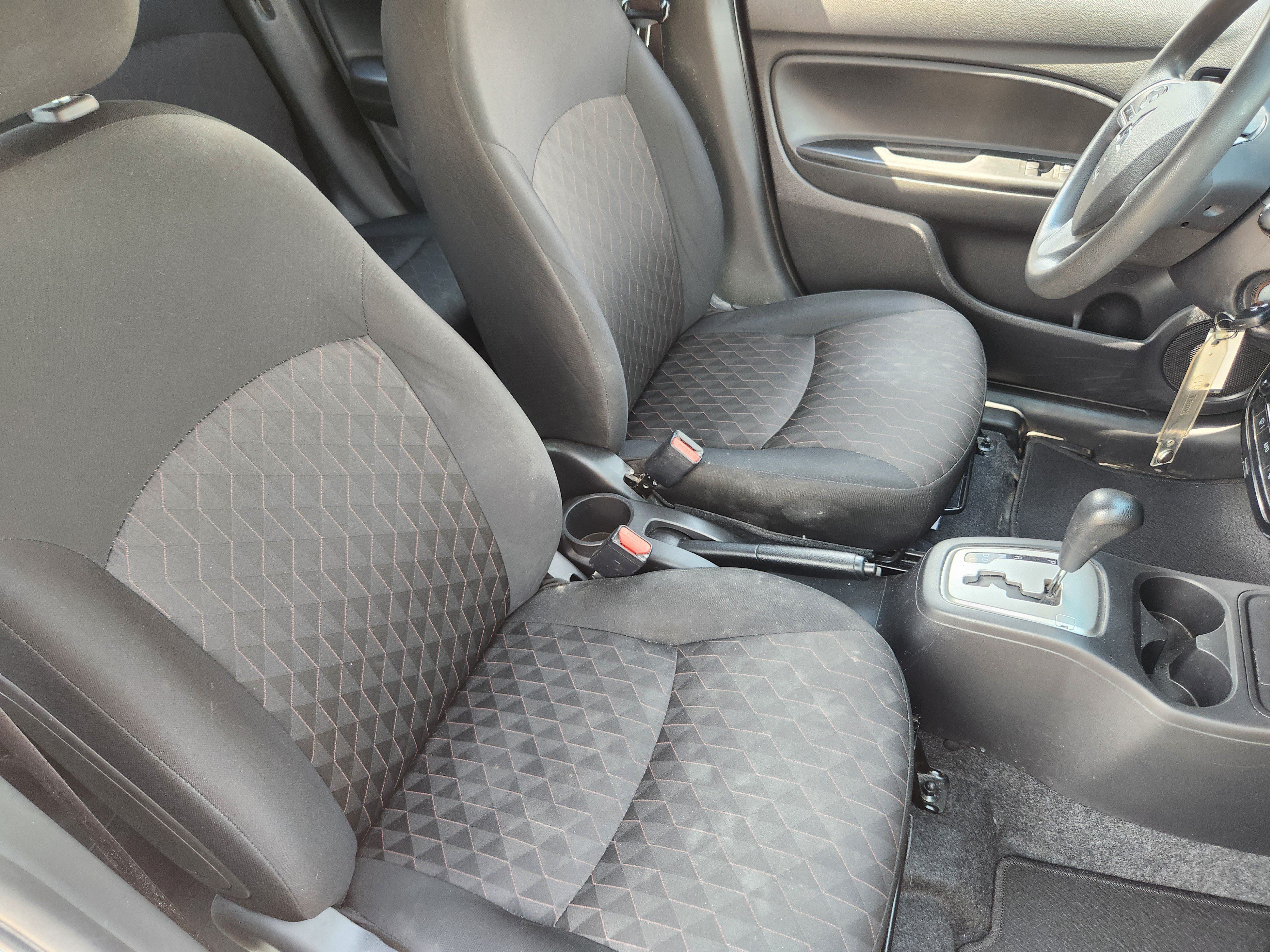 Used 2024 Mitsubishi Mirage LE FWD image 10