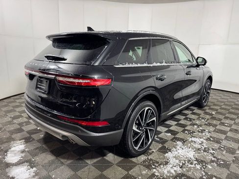 Certified 2023 Lincoln Corsair Reserve w/ Equipment Group 202A image 5