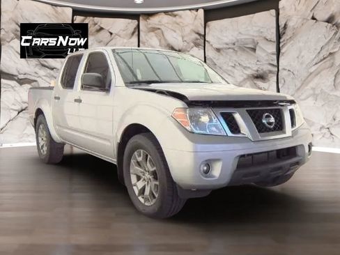 Used 2021 Nissan Frontier SV RWD image 1