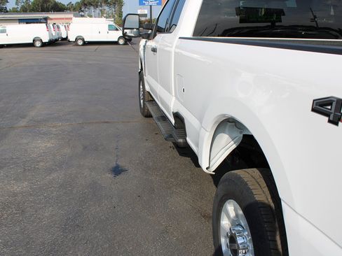 Used 2024 Ford F250 XLT w/ Camper Package AWD/4WD image 15