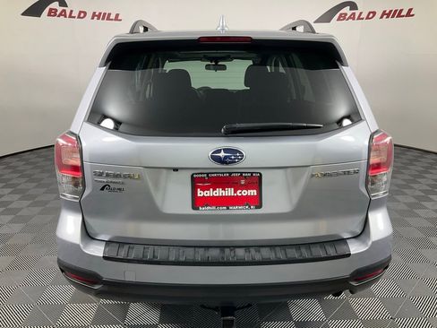 Used 2018 Subaru Forester 2.5i Premium w/ All-Weather Package image 5