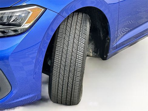 Used 2022 Volkswagen Jetta SE image 25