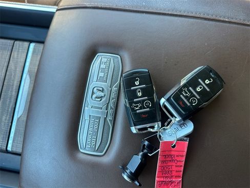 Certified 2021 RAM 1500 Limited image 35