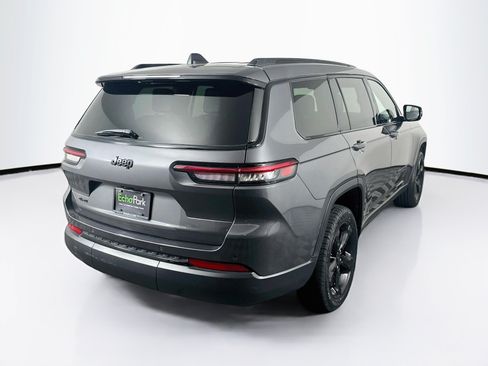 Used 2023 Jeep Grand Cherokee L Laredo AWD/4WD image 9