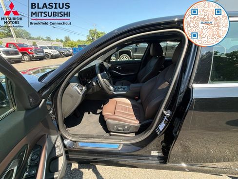 Used 2024 BMW 330i xDrive Sedan AWD/4WD image 24