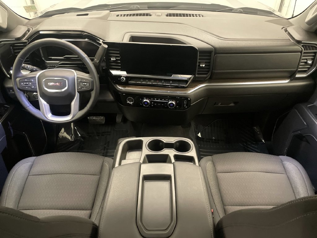 Used 2024 GMC Sierra 1500 Elevation AWD/4WD image 14