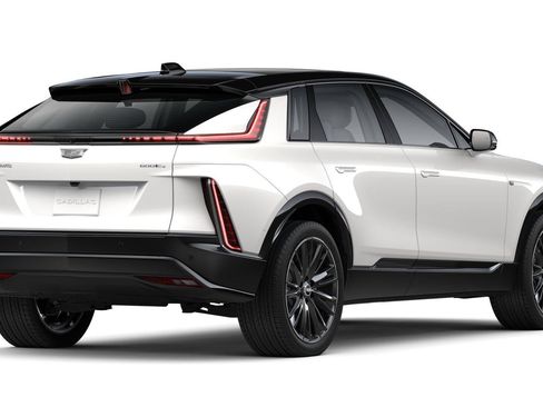 New 2025 Cadillac Lyriq Sport image 29