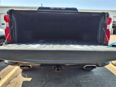 Used 2020 Chevrolet Silverado 1500 LT Trail Boss image 8