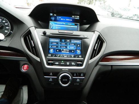 Used 2016 Acura MDX SH-AWD image 24