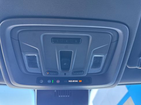 Used 2023 Chevrolet Silverado 1500 LT image 29