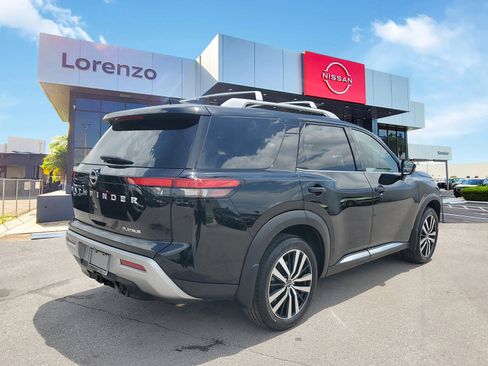 Certified 2024 Nissan Pathfinder Platinum w/ Cargo Package image 5