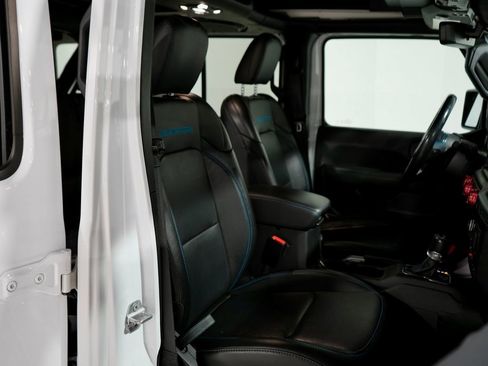 Used 2021 Jeep Wrangler Unlimited Rubicon 4xe w/ Steel Bumper Group image 35