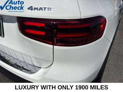 Used 2026 Mercedes-Benz GLB 250 4MATIC image 37