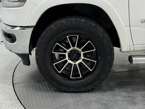 Used 2020 RAM 1500 Laramie AWD/4WD image 34