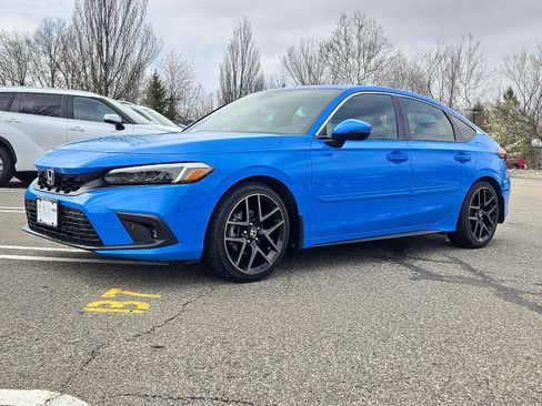 Used 2023 Honda Civic Sport Touring image 3