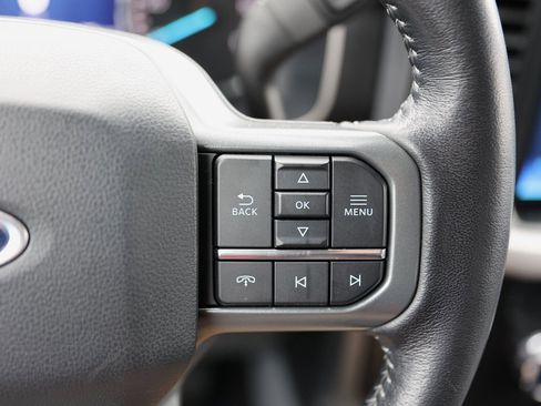 Certified 2022 Ford F150 XLT w/ Equipment Group 302A High image 43