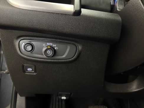 Used 2019 GMC Terrain SLE w/ Driver Convenience Package AWD/4WD image 21