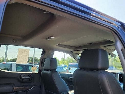 Used 2020 Chevrolet Silverado 1500 LT Trail Boss AWD/4WD image 10