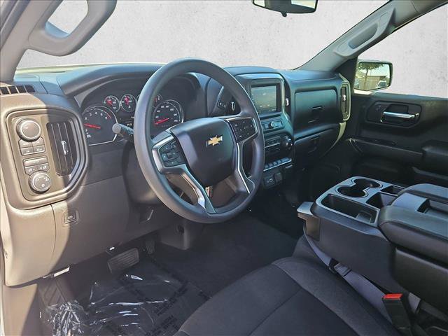 Used 2022 Chevrolet Silverado 1500 Custom w/ Safety Confidence Package AWD/4WD image 10