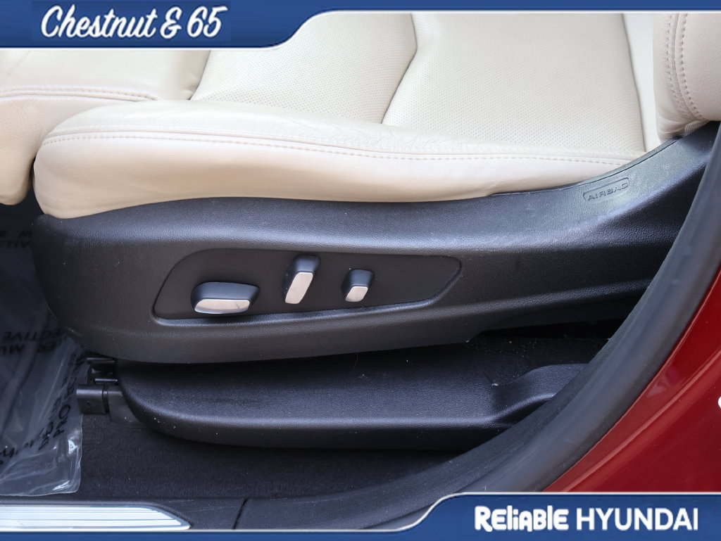 Used 2017 Cadillac XT5 Premium Luxury FWD image 24