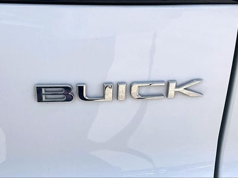 Used 2025 Buick Enclave Preferred FWD image 10