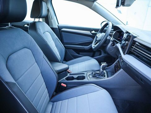 New 2026 Volkswagen Jetta SE image 29