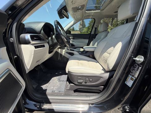 Used 2022 Kia Telluride SX w/ SX Prestige Package AWD/4WD image 11