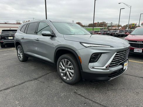 New 2026 Buick Enclave Preferred w/ Power Package image 2