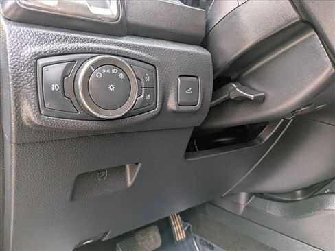 Used 2022 Ford Ranger Lariat w/ Tremor Off-Road Package image 15