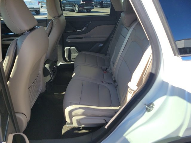 Certified 2023 Lincoln Corsair FWD image 18