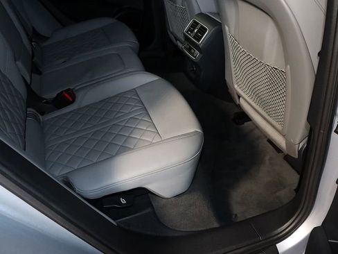 Used 2018 Audi SQ5 Prestige image 35
