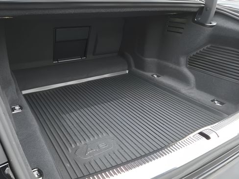 Used 2024 Audi S8 image 16